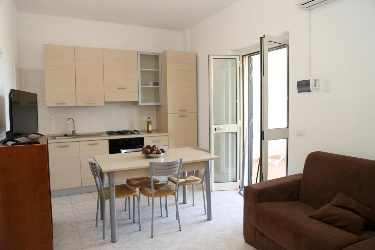 Annaluce Apartments Vieste Zewnętrze zdjęcie