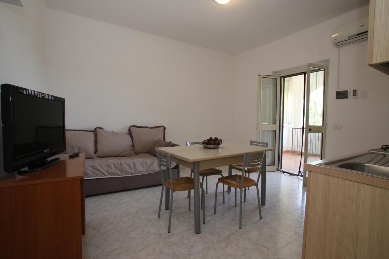 Annaluce Apartments Vieste Zewnętrze zdjęcie